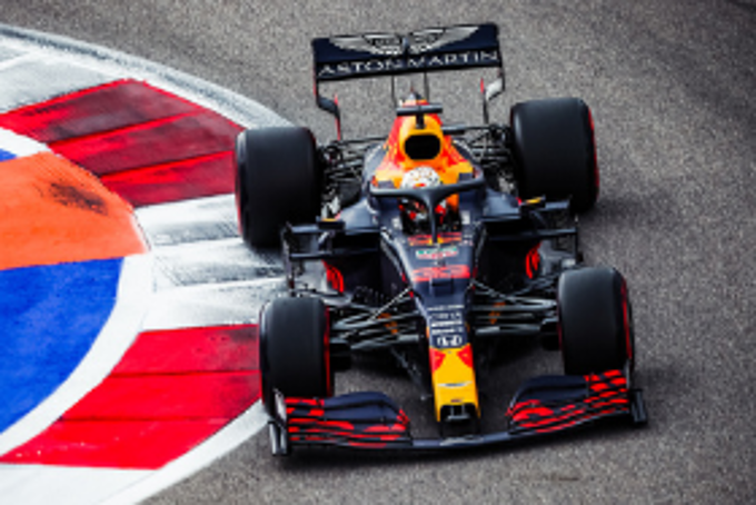 Ein erfolgreicher Monat in der Formel 1. Ein erfolgreicher Monat in der Formel 1.