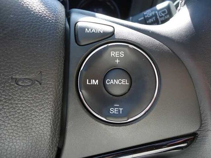 Honda HR-V 1.5 i-VTEC Executive*LED*Pano*SHZ* Klima