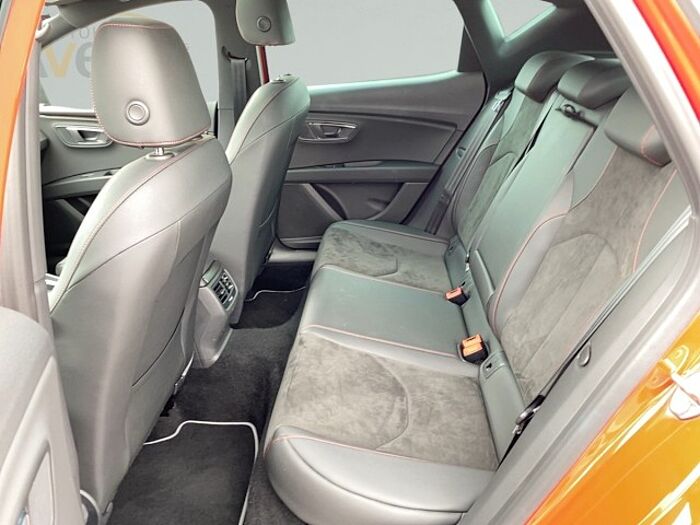 SEAT Leon 1.5 TSI FR OPF *Navi*PDC*SHZ*DAB*Alcantara*