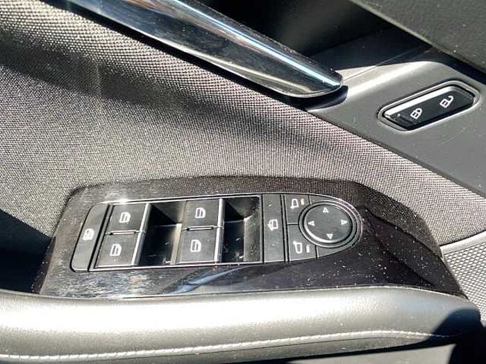 Mazda CX-30 2.0 SKYACTIV-G M Hybrid Selection*Navi*LED