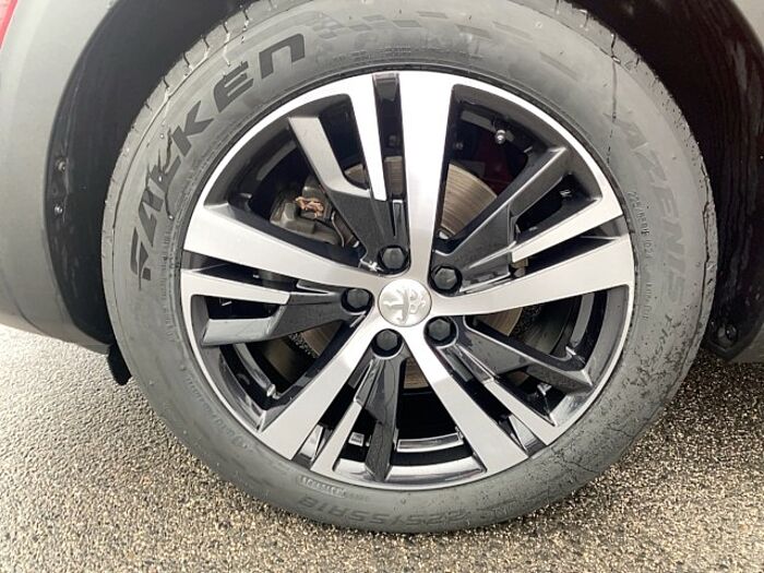 Peugeot 3008 2.0 BlueHDi 150 FAP Allure *Navi*LED*Pano*