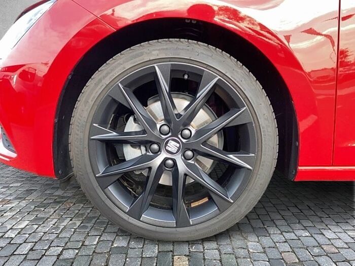 SEAT Leon 1.5 TSI FR *DSG*LED*Navi*ACC*SHZ*Kamera*