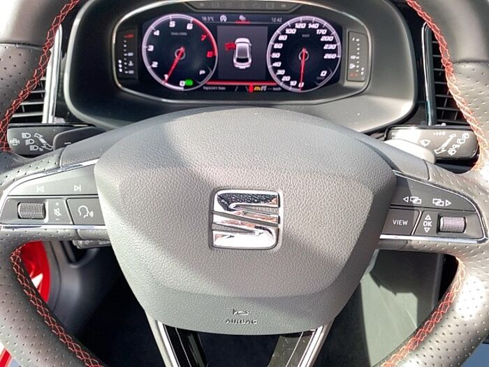 SEAT Leon 1.5 TSI FR *DSG*LED*Navi*ACC*SHZ*Kamera*
