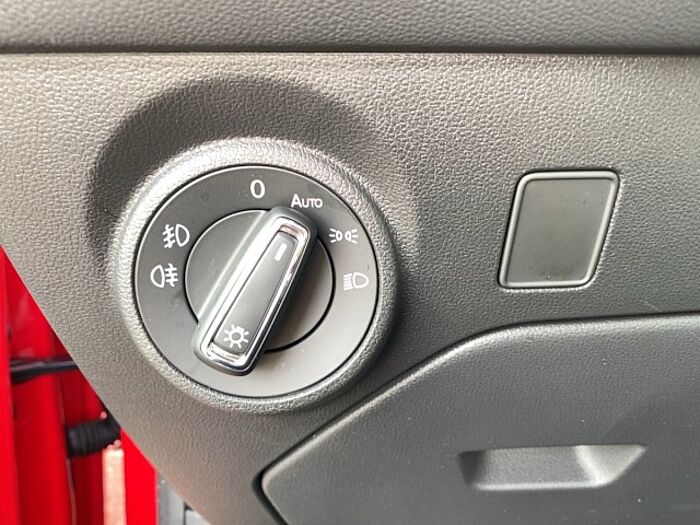 SEAT Leon 1.5 TSI FR *DSG*LED*Navi*ACC*SHZ*Kamera*